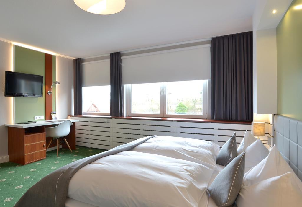 Hotel Restaurant Waldesruh Emstek Exteriör bild